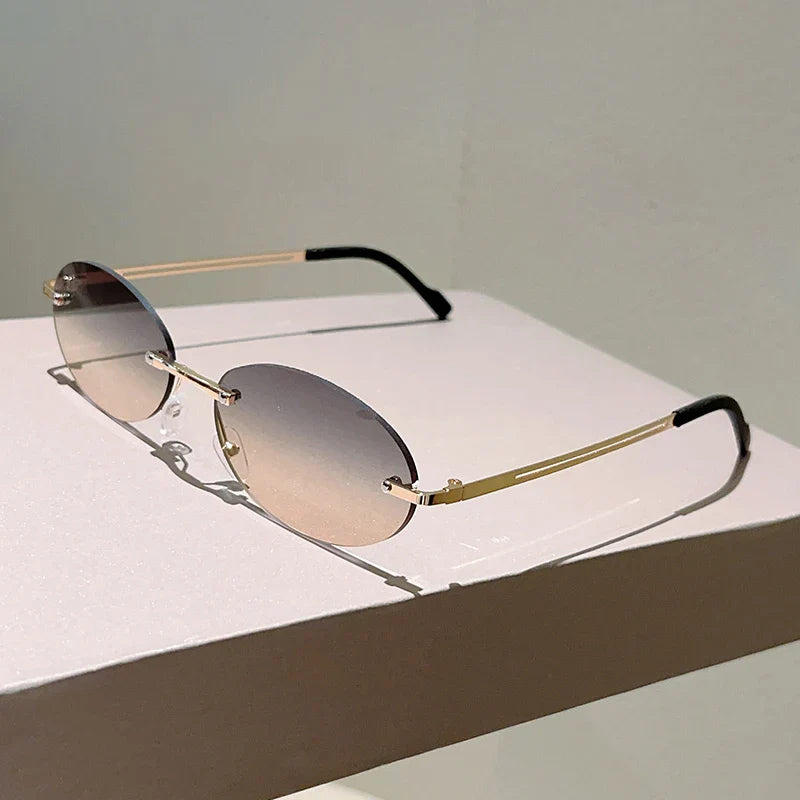 Malibu Kiss Gradient Sunglasses