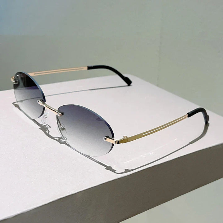 Malibu Kiss Gradient Sunglasses
